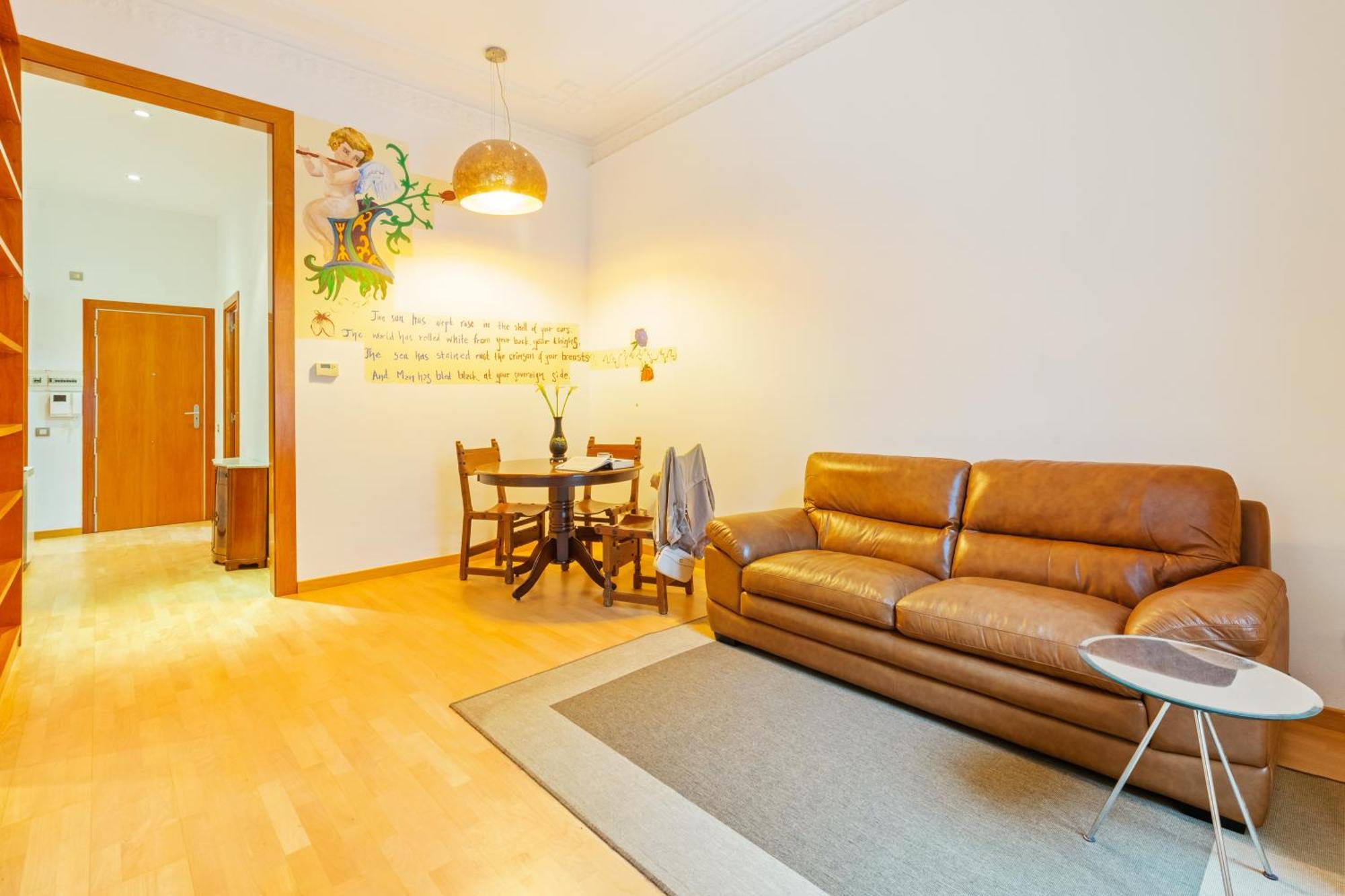 Quiet, Vibrant 2 Bedroom In Pedestrian Eixample Appartamento *